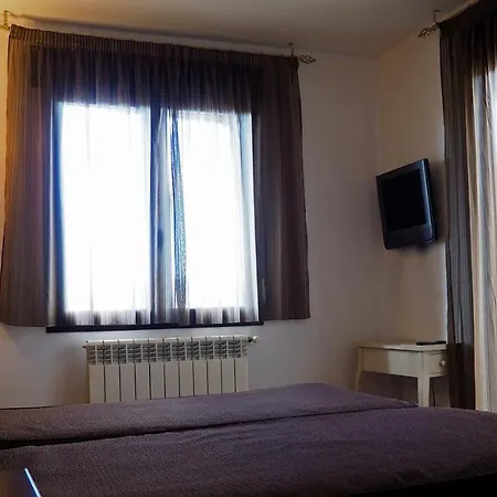La Casa Del Diezmo Buitrago